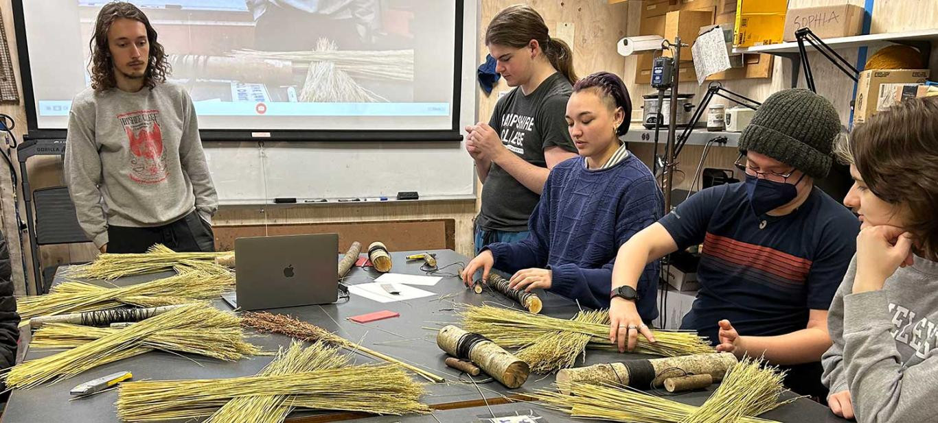 Student Co-teaches Interdisciplinary Class in Environments and Change ...