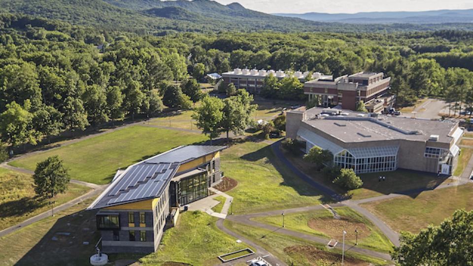 Hampshire Wins International Campus Sustainability Achievement Award for  R.W. Kern Center - Hampshire College