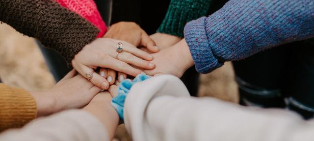 Group handshake