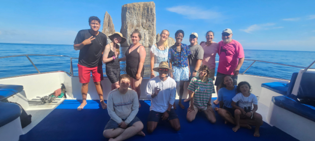 Artemis Moleus F21 and a group in the Galapagos.