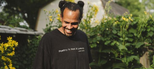 Photo by Natasha Komoda Poet Ross Gray, Photo by Natasha Komoda