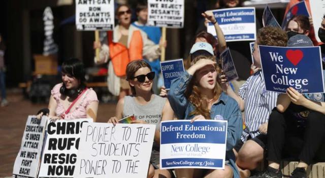 New College students protest in Florida