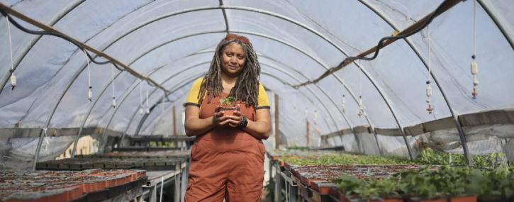 Doria Robinson for the LA Times in a greenhouse.