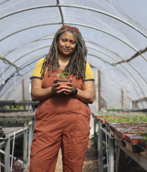 Doria Robinson for the LA Times in a greenhouse.