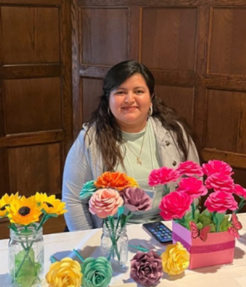 Hampshire student Nancy Constanza F20 selling her handmade paper flowers.