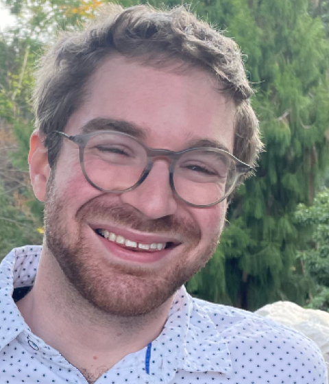 Recent graduate Sebastian Albert-Aranovich 18F 