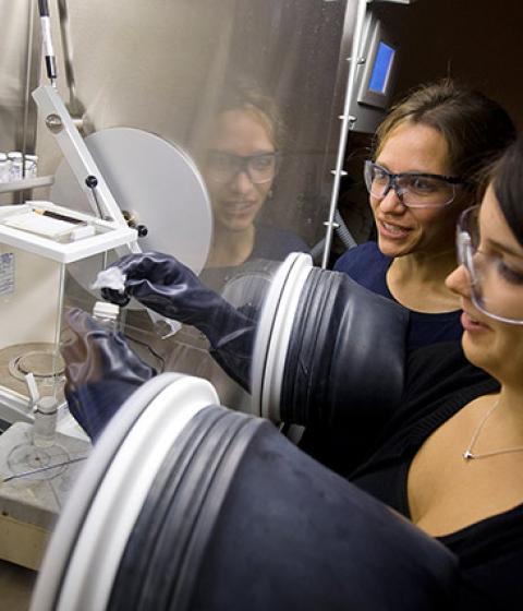 Student and professor doing scientific research at Hampshire College 